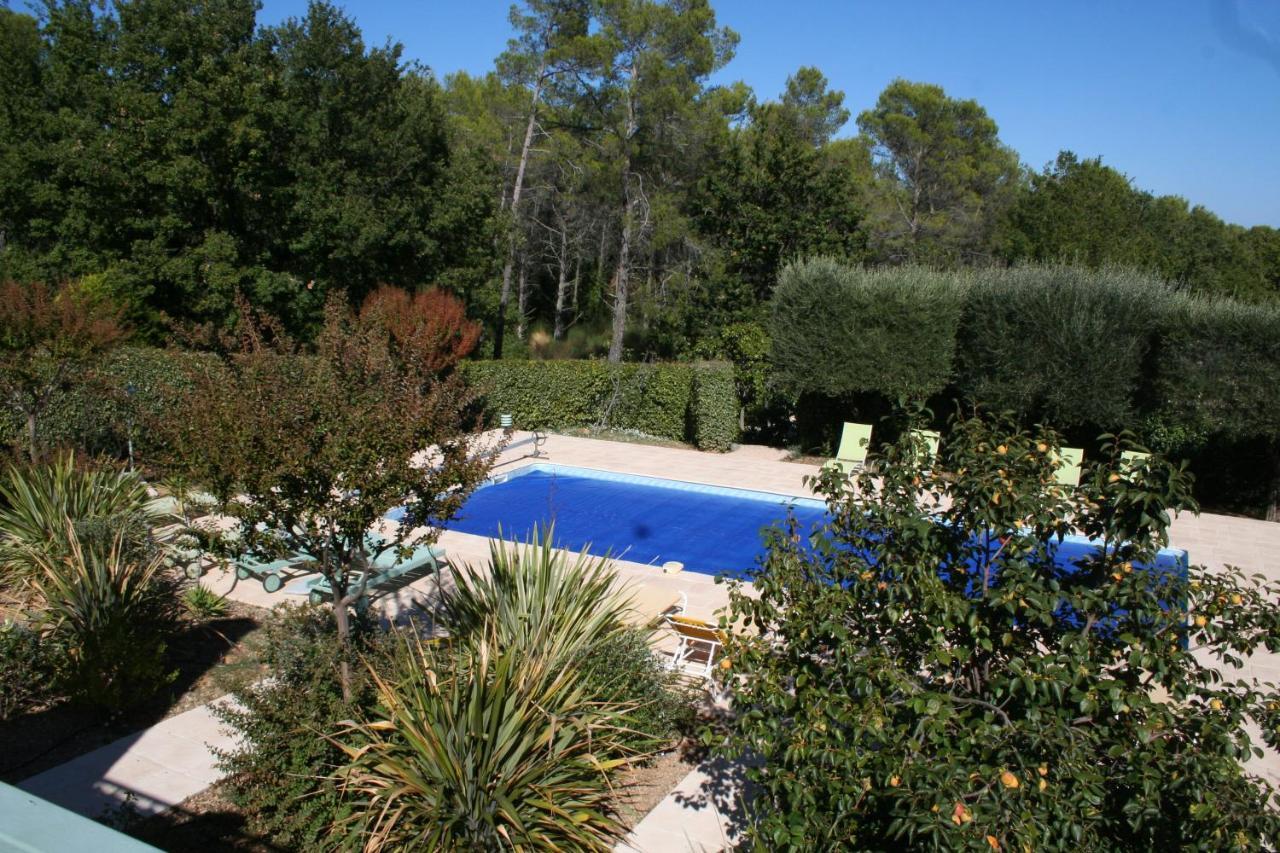 Le Mas Des Tarentes Chambres D'Hotes Trans-en-Provence Exteriör bild